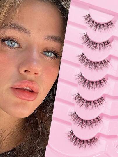 Natural D-Curl Strip Lashes — 7 Pairs — image 4